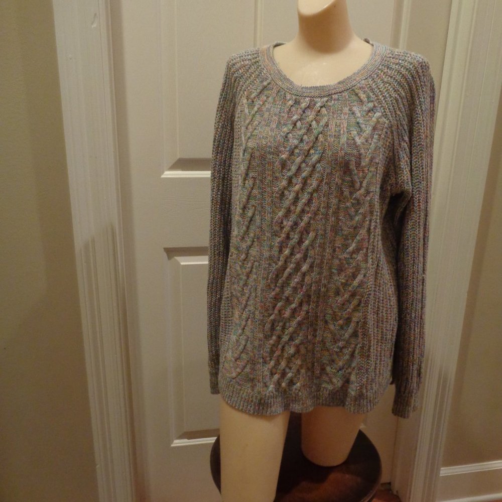 Lightweight cable front sweater in soft pastels in XL